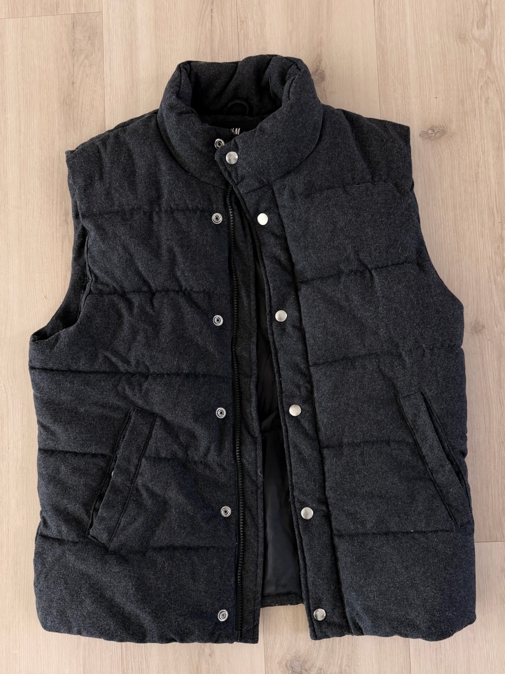 H&M Men's Quilted Puffer Vest - Charcoal Grey